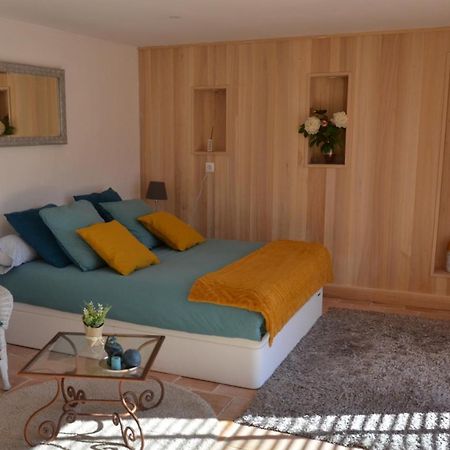 La Vigneraie Apartment Albiac Exterior photo